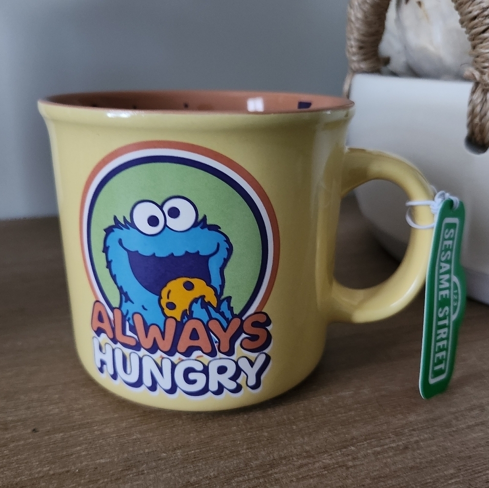Sesame Street Yellow Cookie Monster Coffee Tea Mug NWT